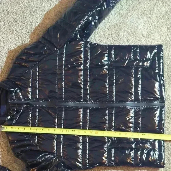 Shiny Black Puffer Jacket - Picture 8 of 9